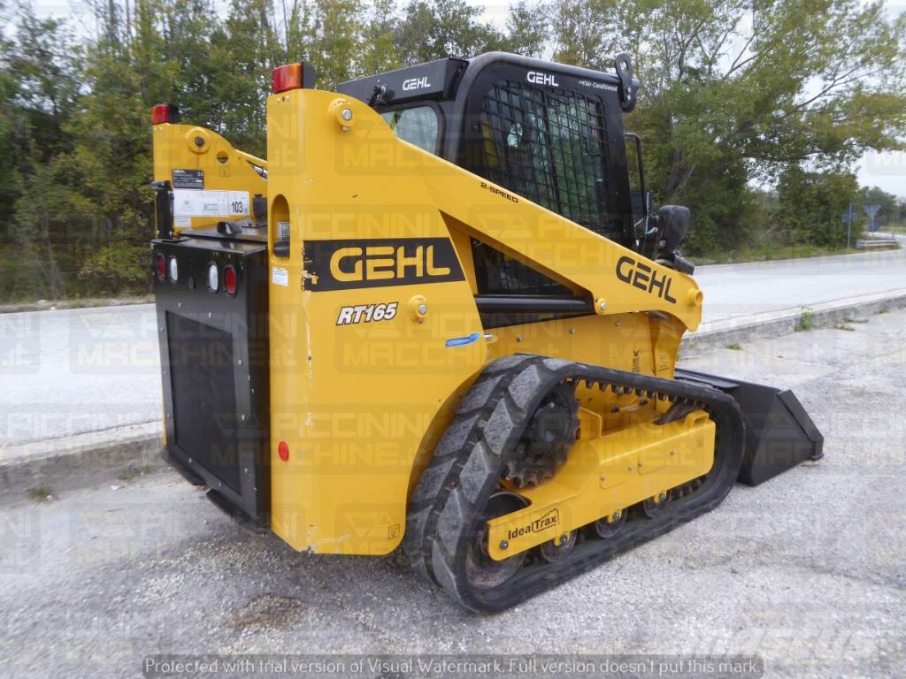 Gehl RT165 HF Crawler FEL's