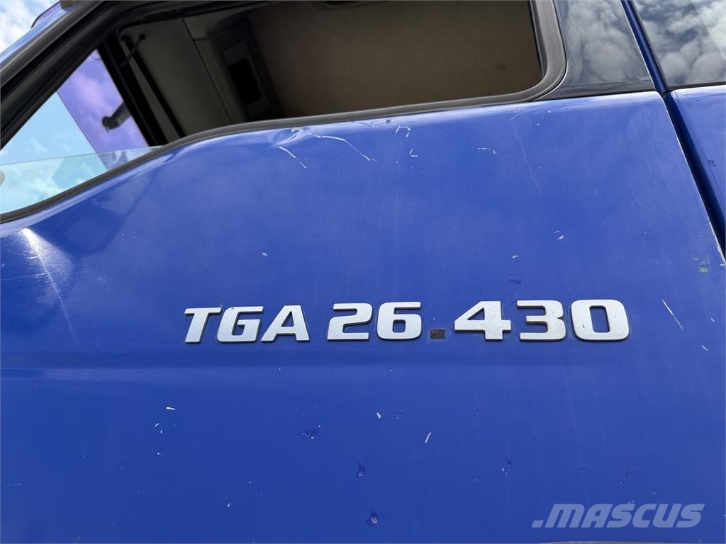 MAN TGA VIN 454 شاحنات الرافعات الخطافية