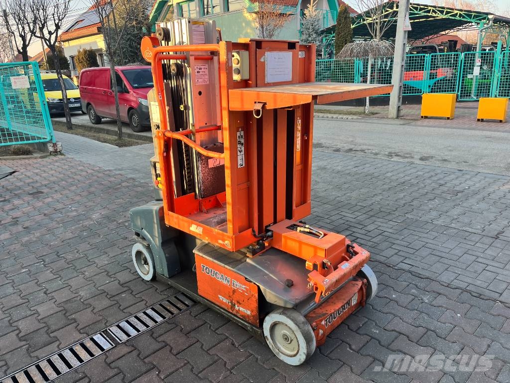 JLG TOCUAN DUO V-3813 EO Вертикальні щоглові підйомники