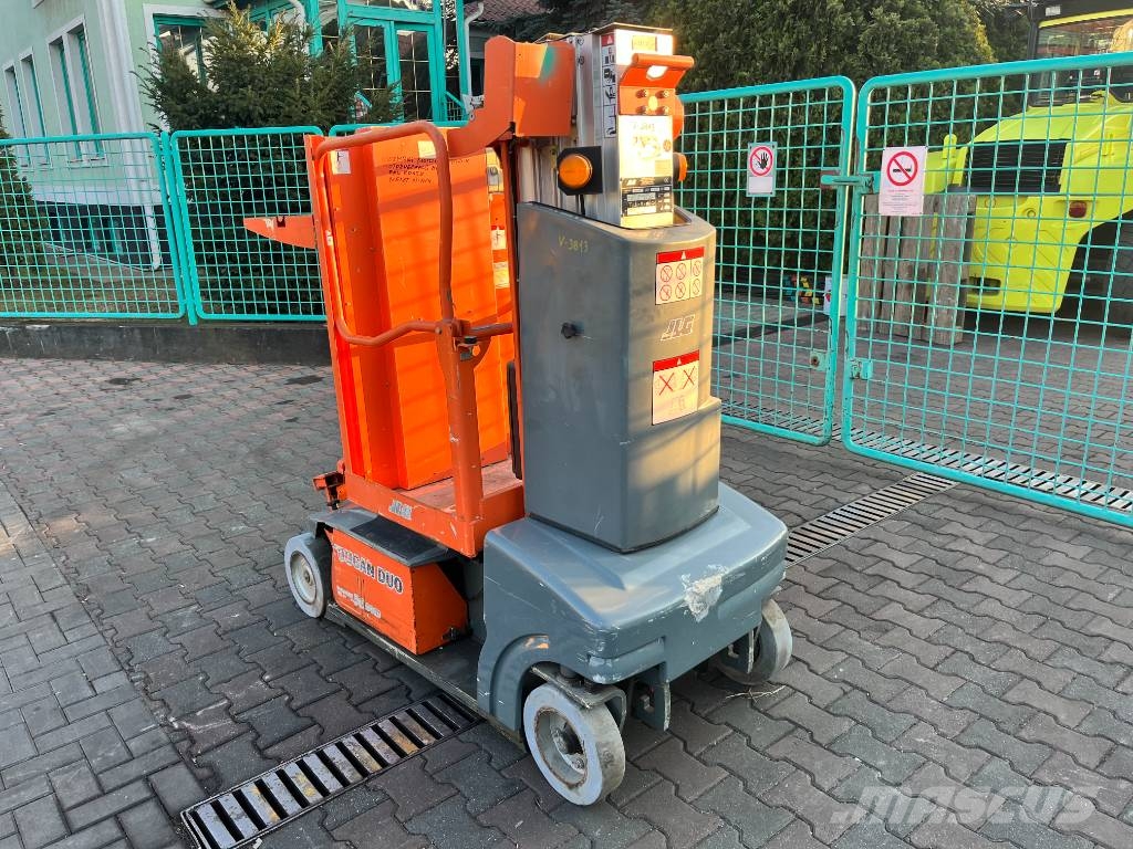 JLG TOCUAN DUO V-3813 EO Вертикальні щоглові підйомники