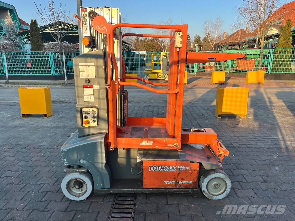 JLG TOCUAN DUO V-3813 EO Вертикальні щоглові підйомники