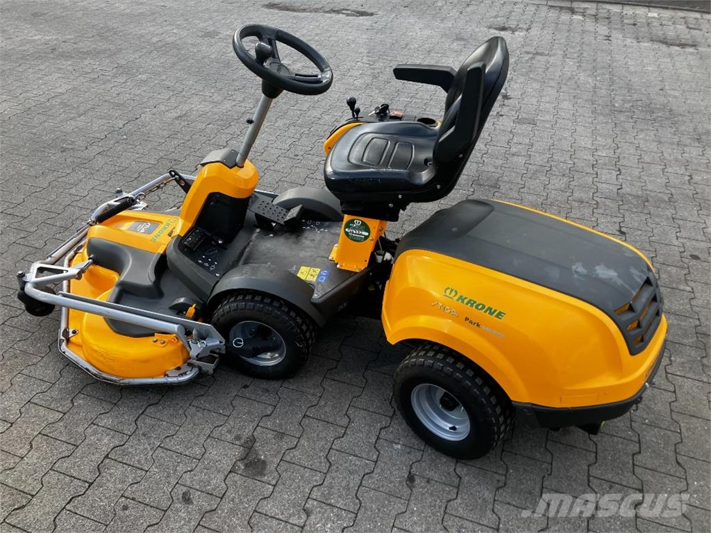 Stiga Park 540 DPX Vrtni traktor kosilnice