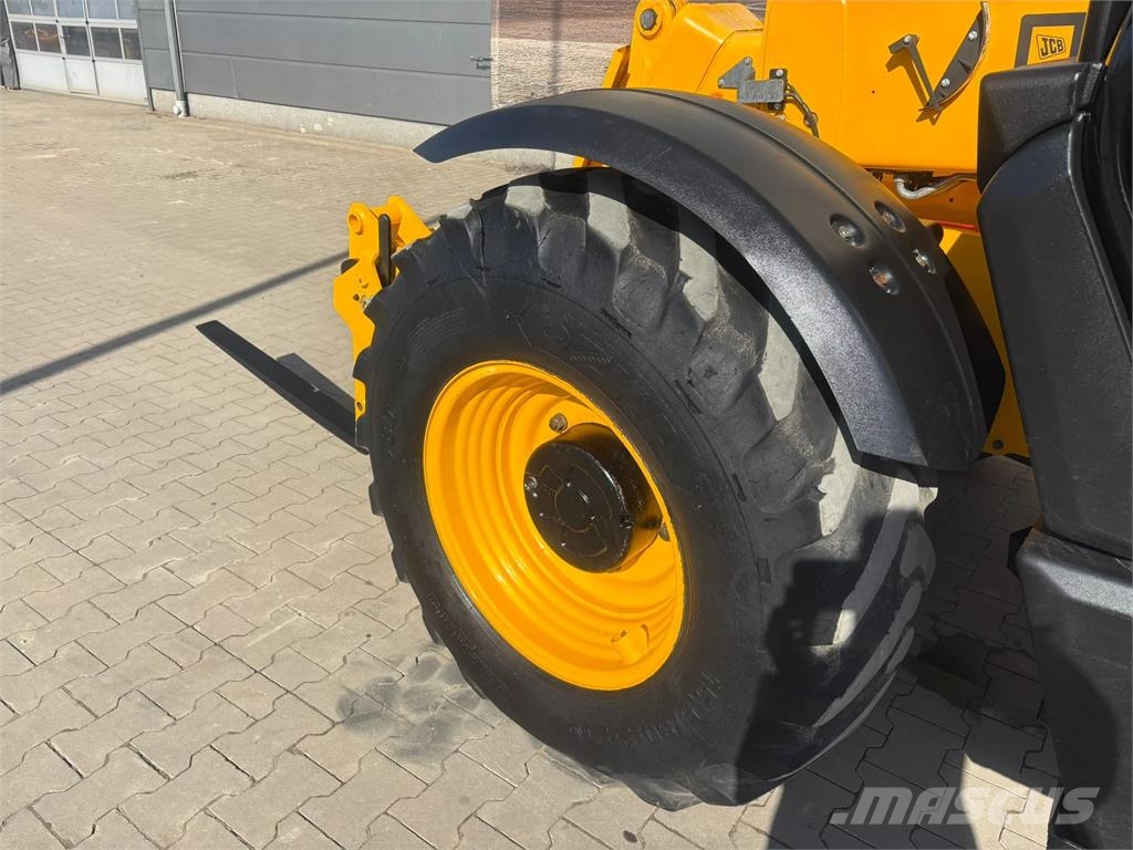 JCB 531-70 Industrial مناولات متداخلة