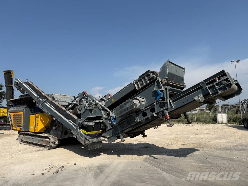 Rubble Master RM 100GO! Mobile crushers