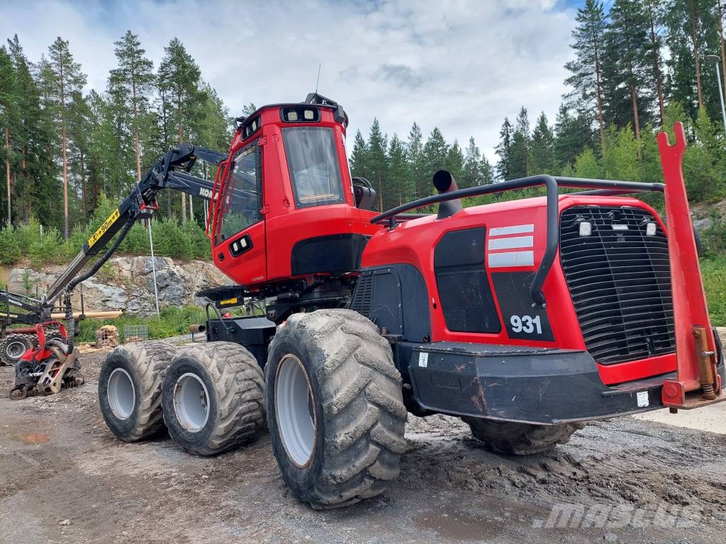 Komatsu 931.2 Θεριζοαλωνιστικές μηχανές