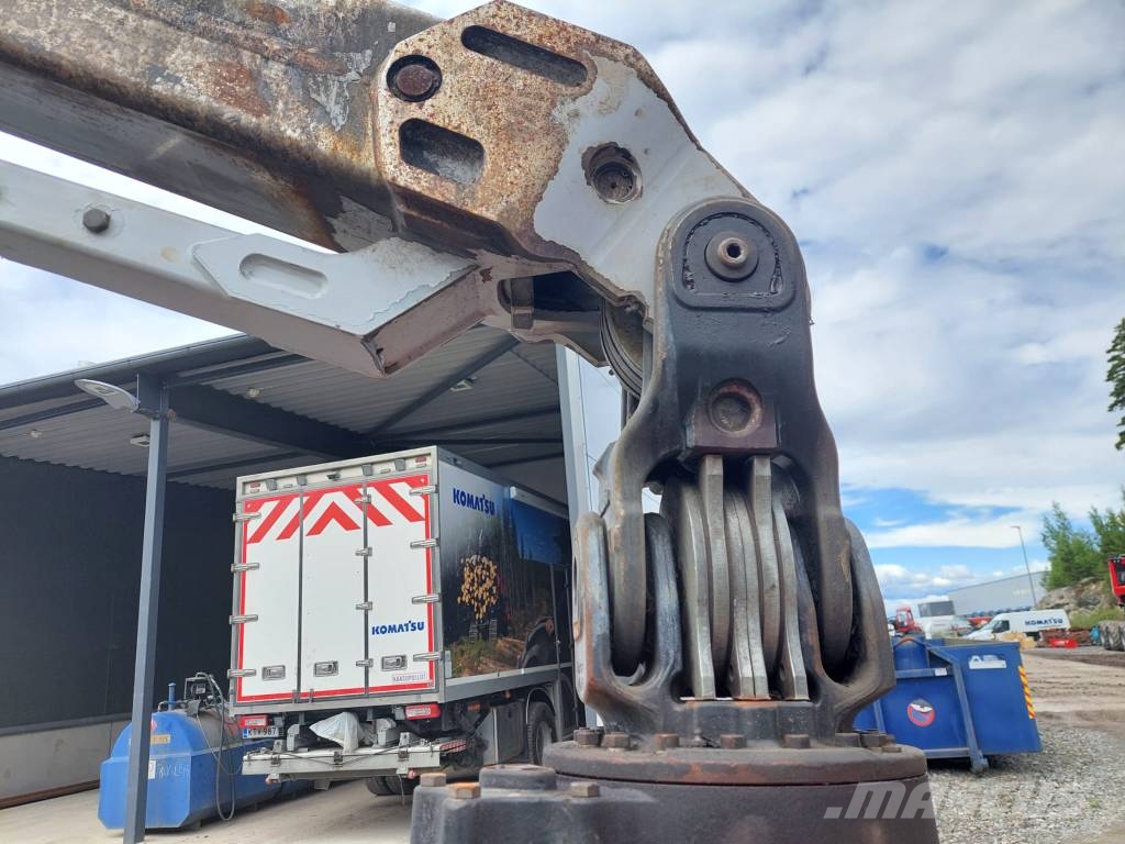 Komatsu 931.2 Θεριζοαλωνιστικές μηχανές
