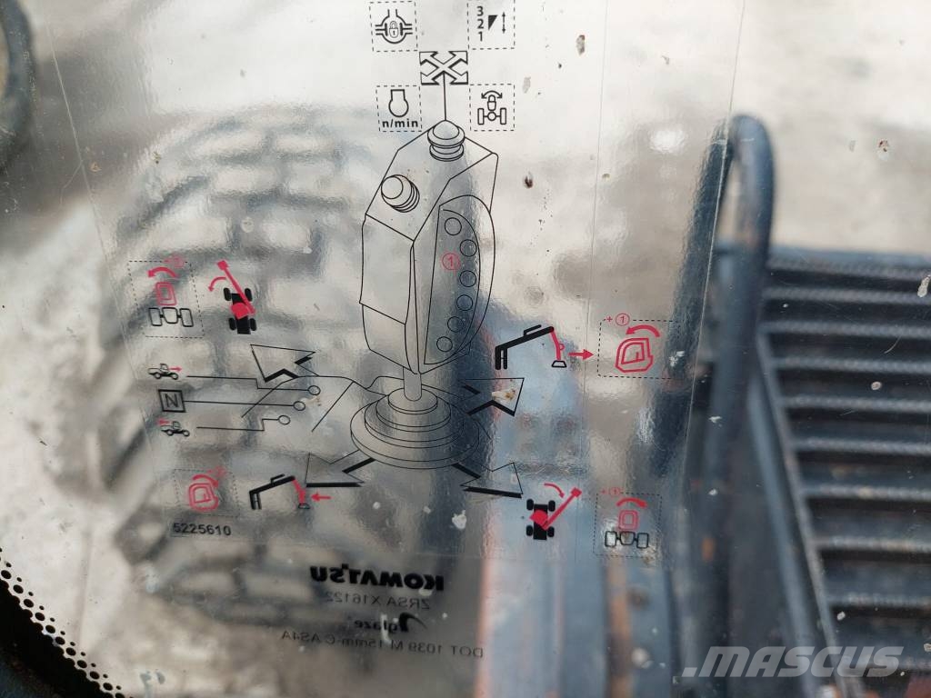 Komatsu 931.2 Θεριζοαλωνιστικές μηχανές