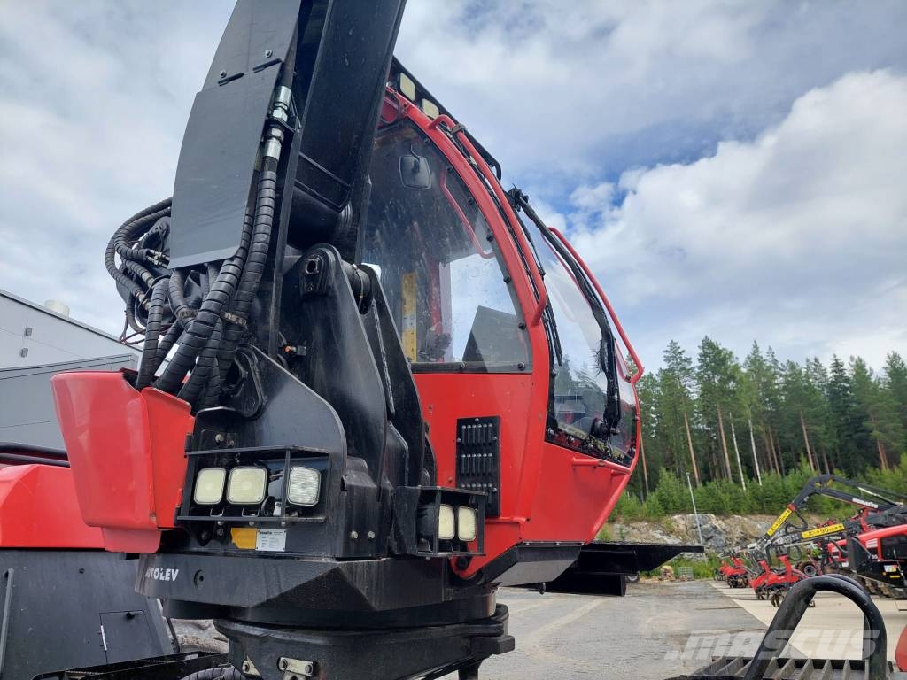 Komatsu 931.2 Θεριζοαλωνιστικές μηχανές