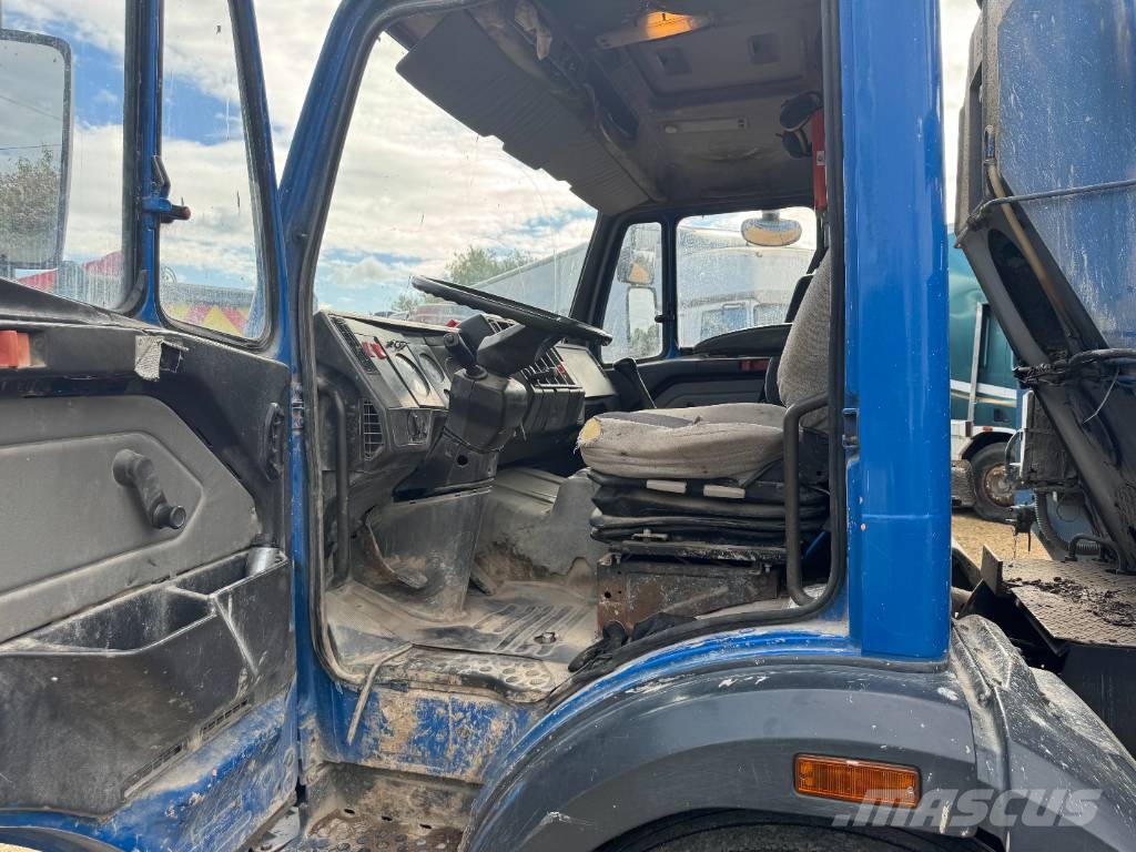 Mercedes-Benz 1722 شاحنات خرسانة