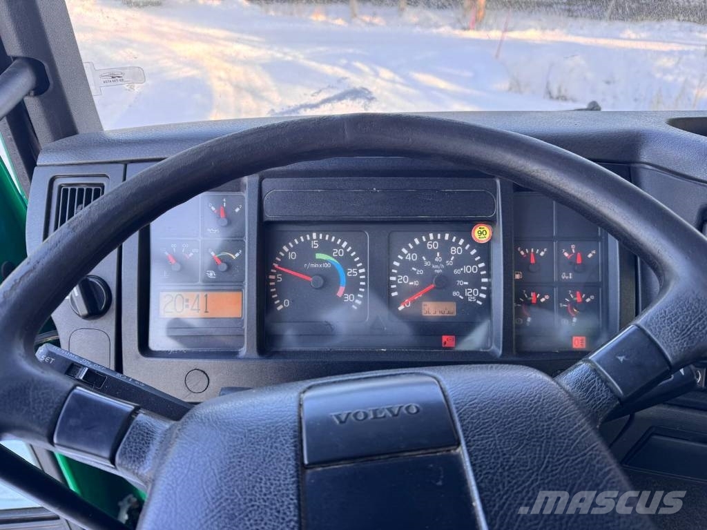Volvo FL 220 Kamioni cisterne