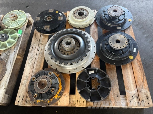 CAT CUMMINS VOLVO PERKINS USED FLEXIBLE COUPLING Motores