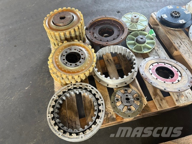 CAT CUMMINS VOLVO PERKINS USED FLEXIBLE COUPLING Motores