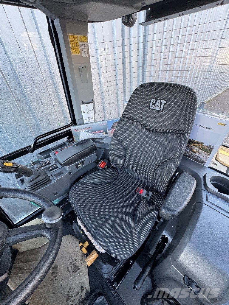CAT 908 Incarcator pe pneuri