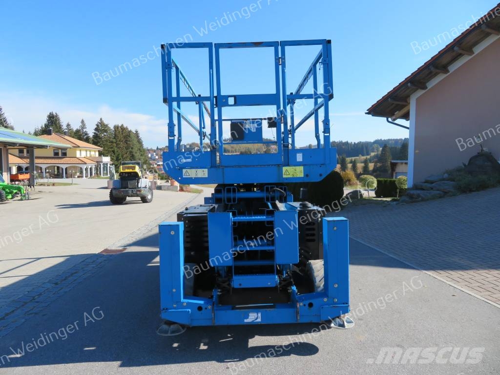 Genie GS 3369 RT Škarjaste dvižne ploščadi