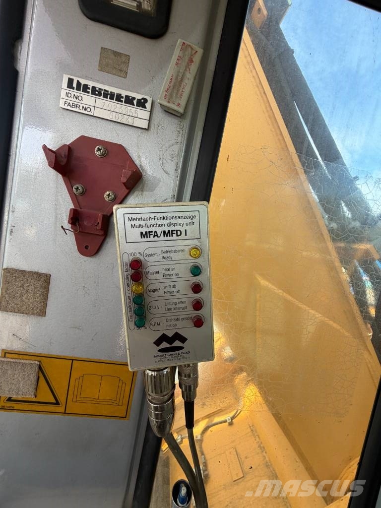 Liebherr A 934 B HD Equipos de clasificación de desechos