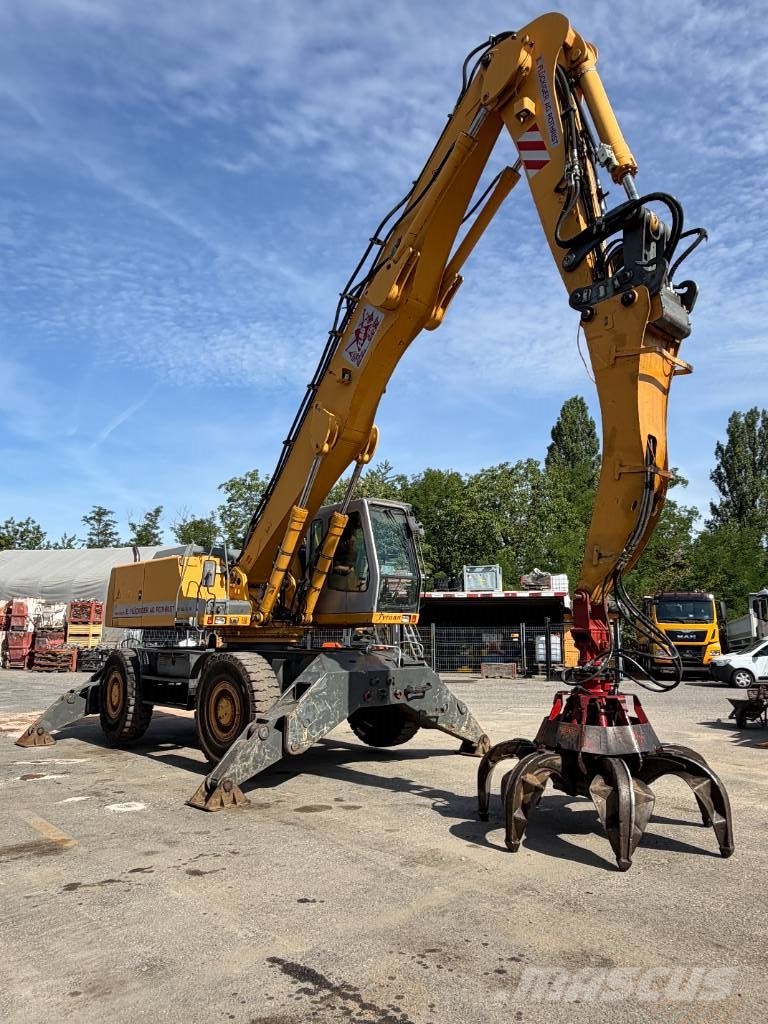 Liebherr A 934 B HD Equipos de clasificación de desechos