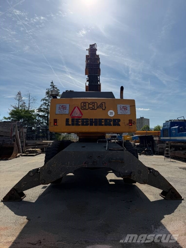 Liebherr A 934 B HD Equipos de clasificación de desechos