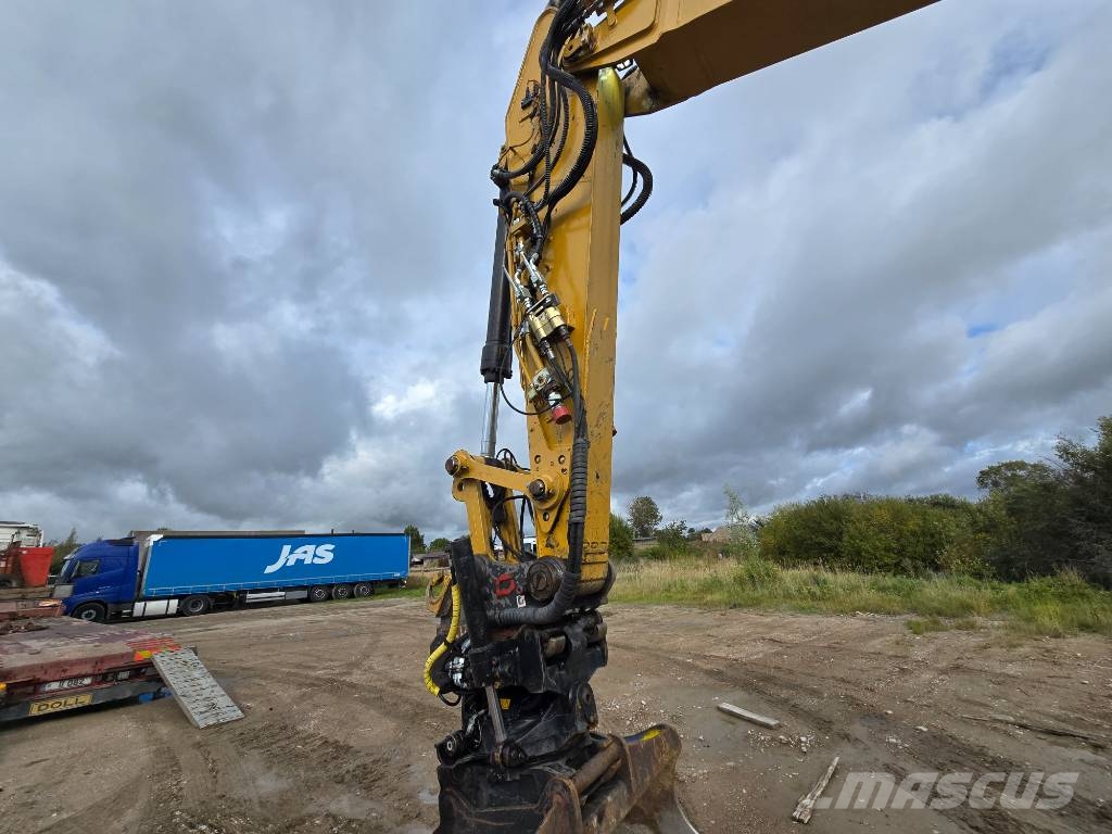 CAT 320 N Trimble GPS حفارات زحافة