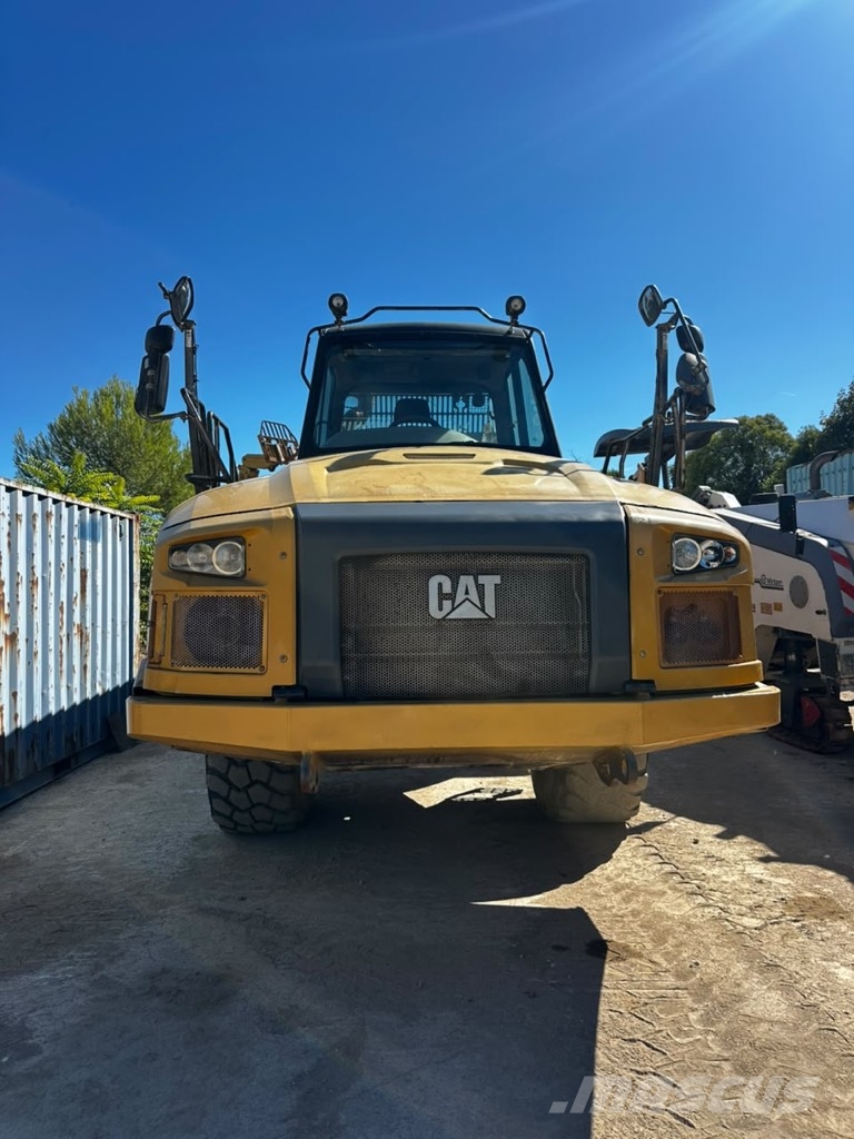 CAT 725 C Tombereau articulé