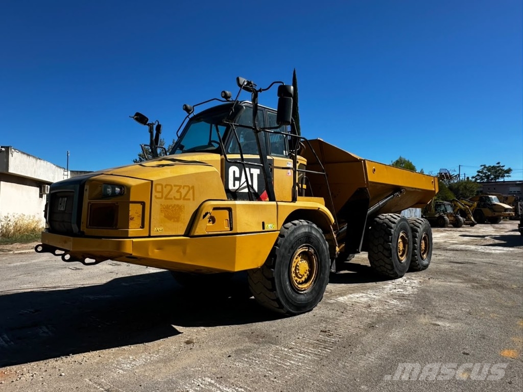 CAT 725 C Tombereau articulé