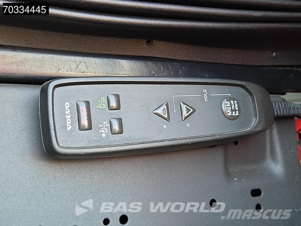 Volvo FH 460 6X2 Combi LNG engine! Thermo King UT 1200 c Camiones con temperatura controlada