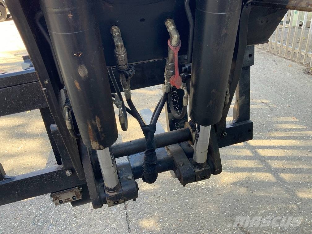 JCB TLT35-26D 4WD Teleskoplader