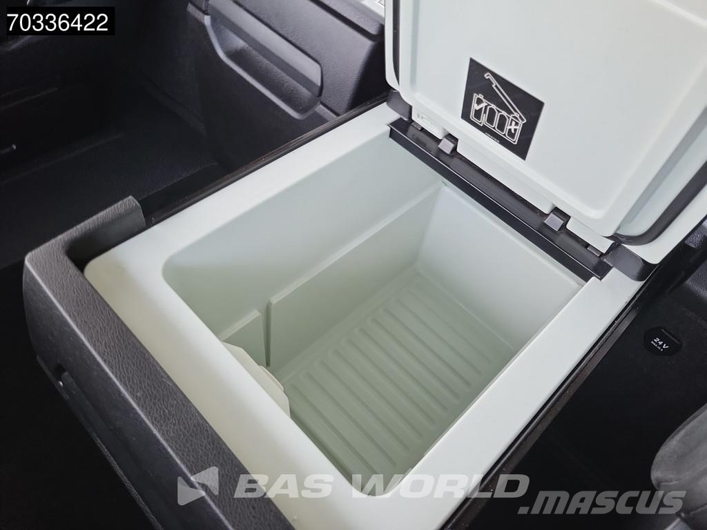 Mercedes-Benz Actros 1851 4X2 BigSpace Mega APK 03-2027 2x Tanks Trekkers