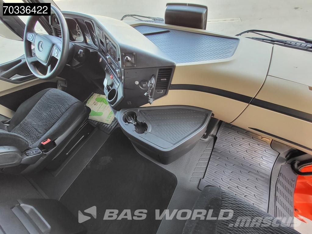 Mercedes-Benz Actros 1851 4X2 BigSpace Mega APK 03-2027 2x Tanks Sadulveokid