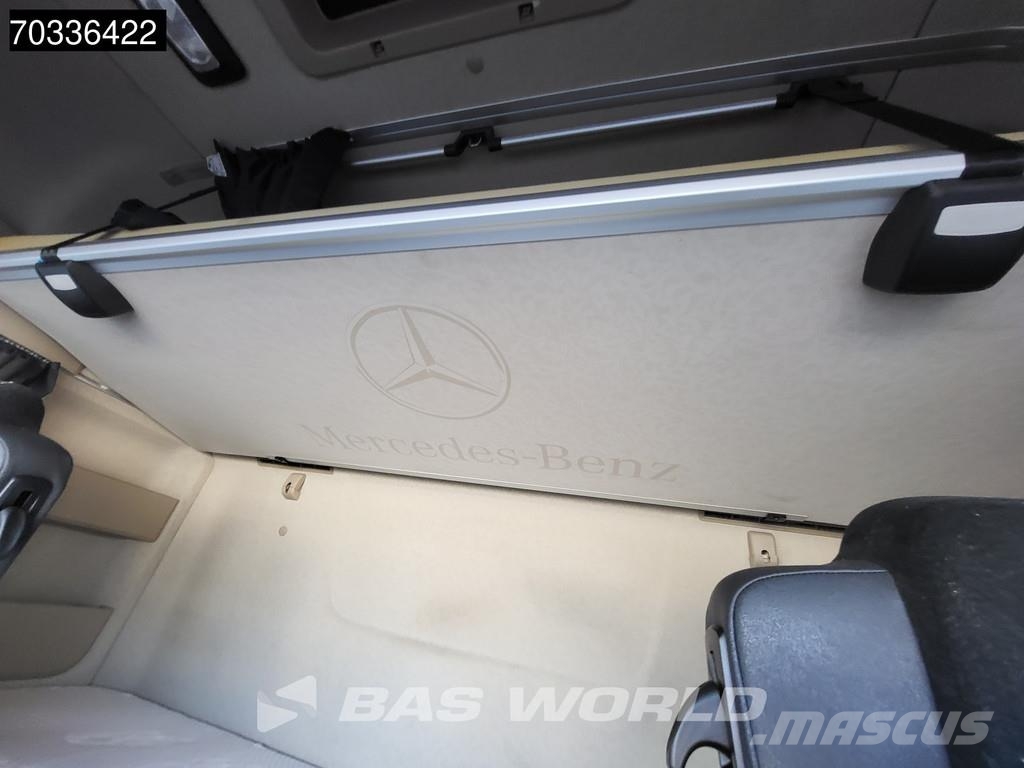 Mercedes-Benz Actros 1851 4X2 BigSpace Mega APK 03-2027 2x Tanks Sadulveokid