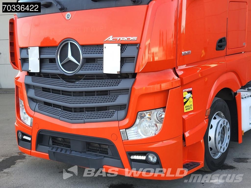 Mercedes-Benz Actros 1851 4X2 BigSpace Mega APK 03-2027 2x Tanks Trekkers