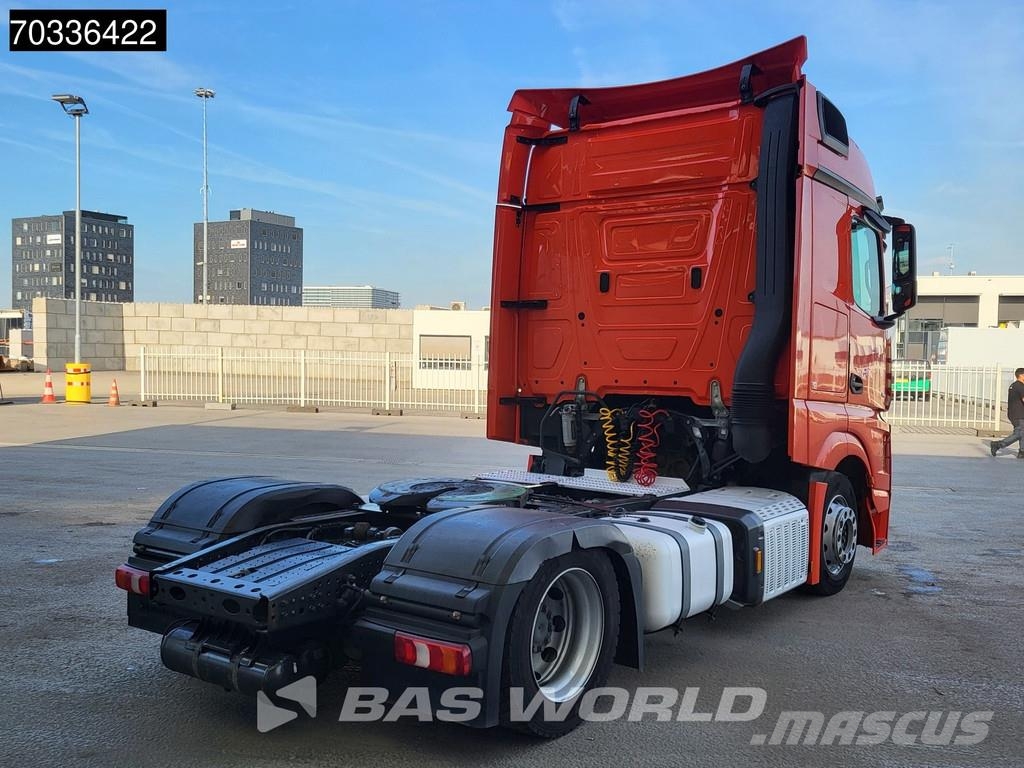 Mercedes-Benz Actros 1851 4X2 BigSpace Mega APK 03-2027 2x Tanks Sadulveokid