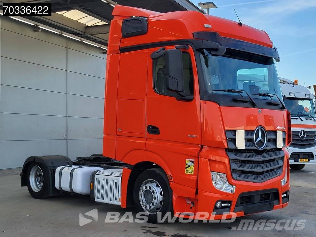 Mercedes-Benz Actros 1851 4X2 BigSpace Mega APK 03-2027 2x Tanks Sadulveokid