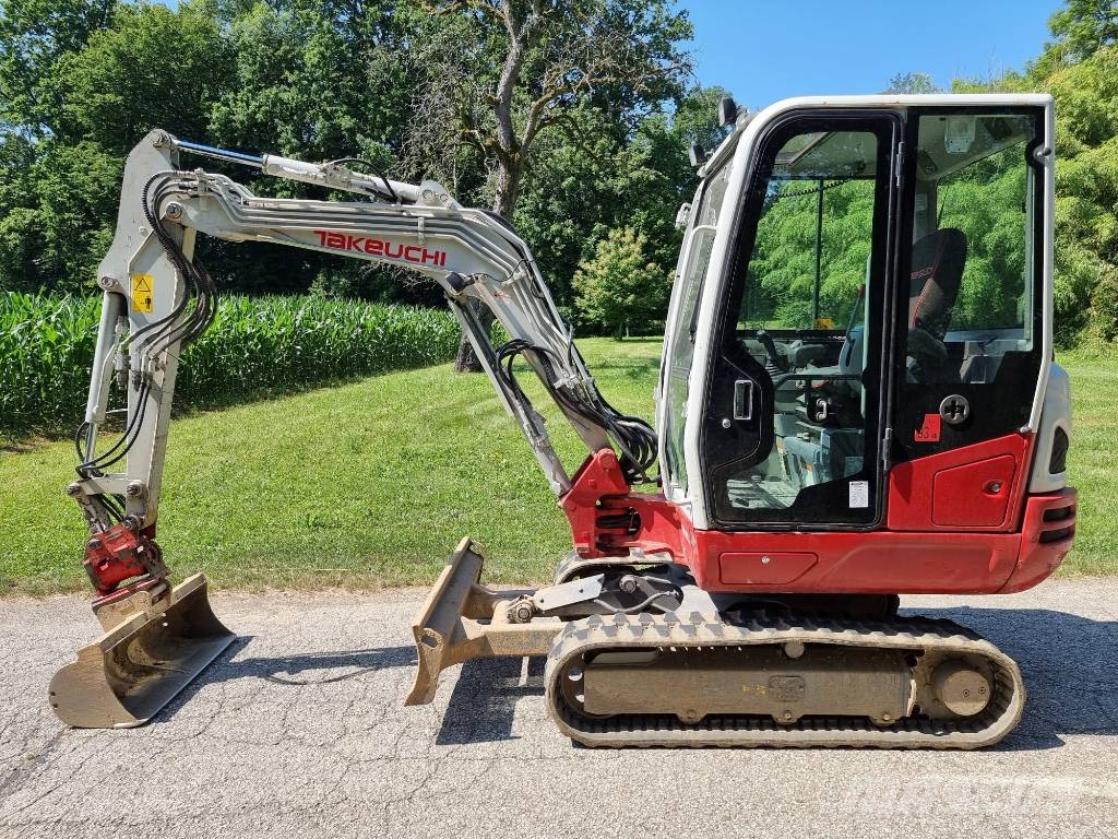Takeuchi TB 230 Mini excavators < 7t (Mini diggers)