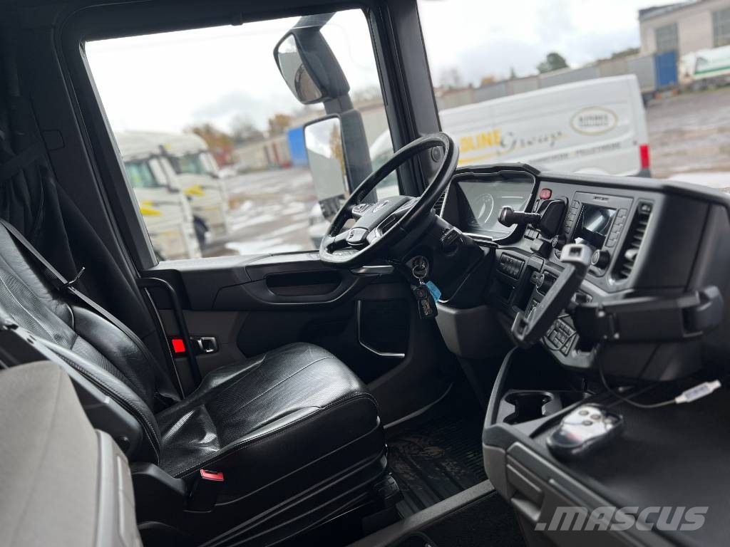 Scania R450B6X2*4NB EURO6, ref.body,full side opening Hűtős