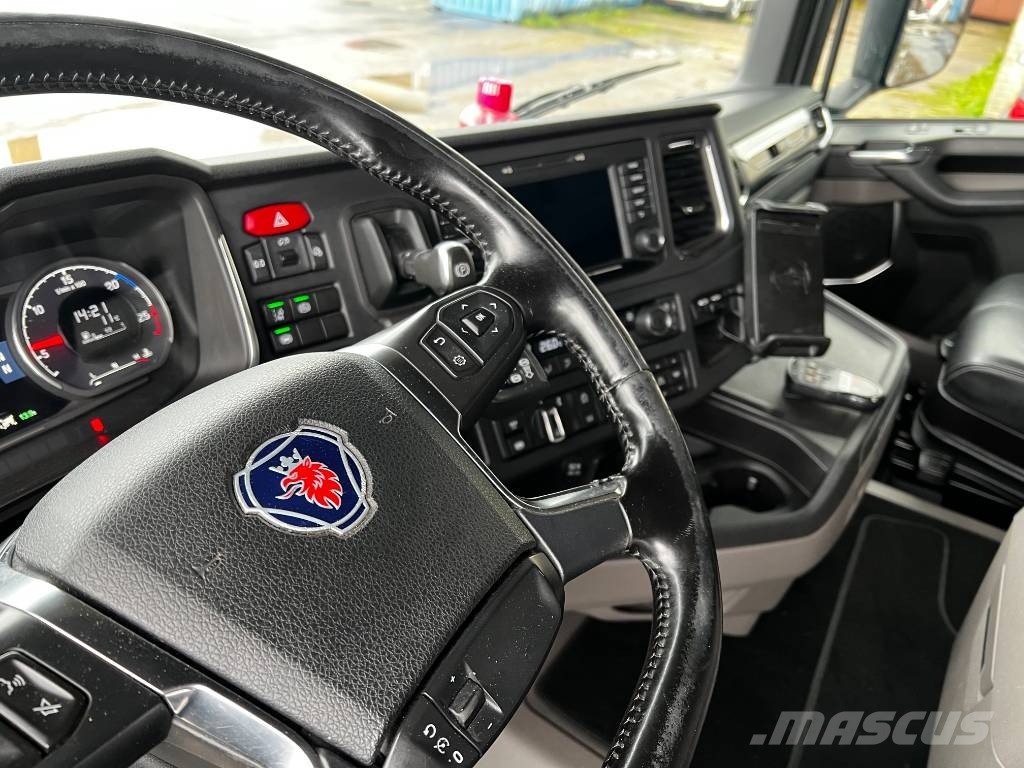 Scania R450B6X2*4NB EURO6, ref.body,full side opening Hűtős