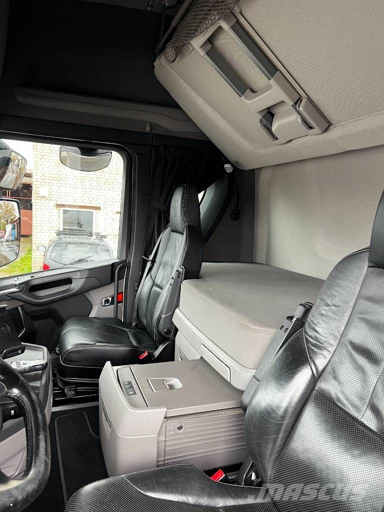 Scania R450B6X2*4NB EURO6, ref.body,full side opening Hűtős
