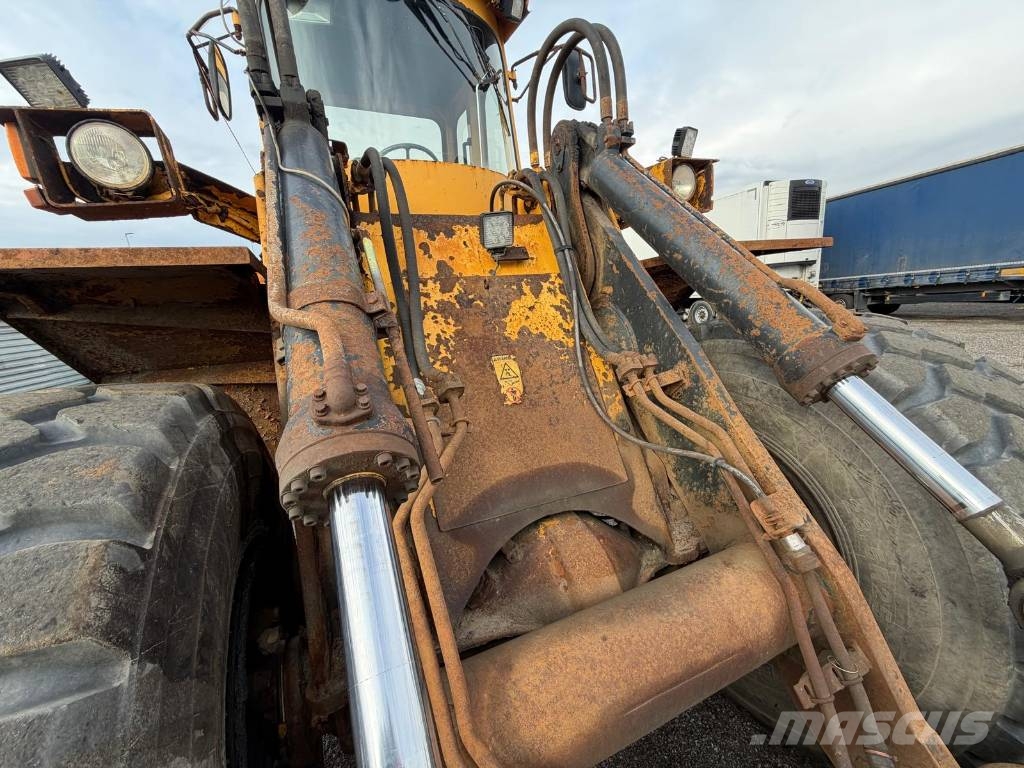 Volvo BM L120 Kolesni nakladalci