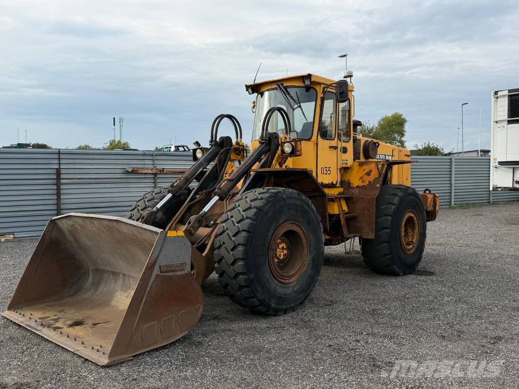 Volvo BM L120 Kolesni nakladalci