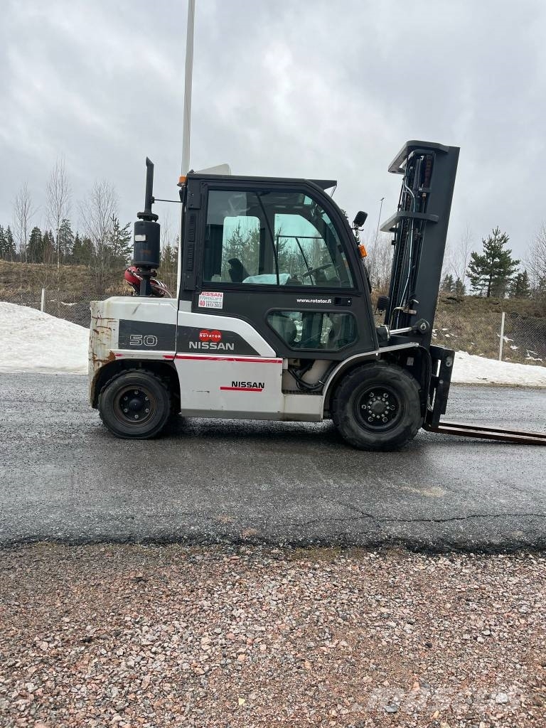 Nissan WG1F4A50Y Diesel heftrucks