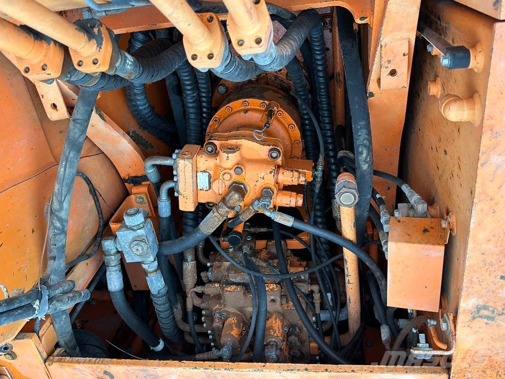Doosan DH 210 W-7 Shanghai largest supplier Колесни екскаватори