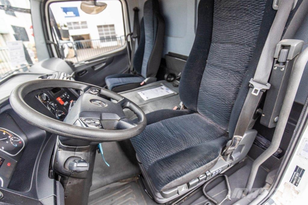 Mercedes-Benz ATEGO 918+DHOLLANDIA Sanduk kamioni