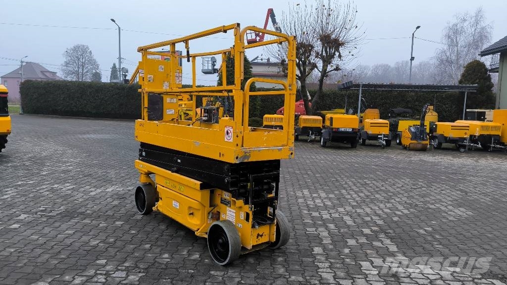 JLG 2030 ES 剪叉式升降机