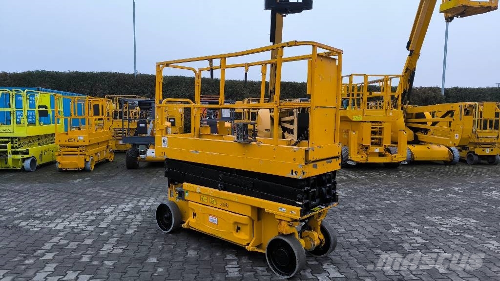 JLG 2030 ES 剪叉式升降机