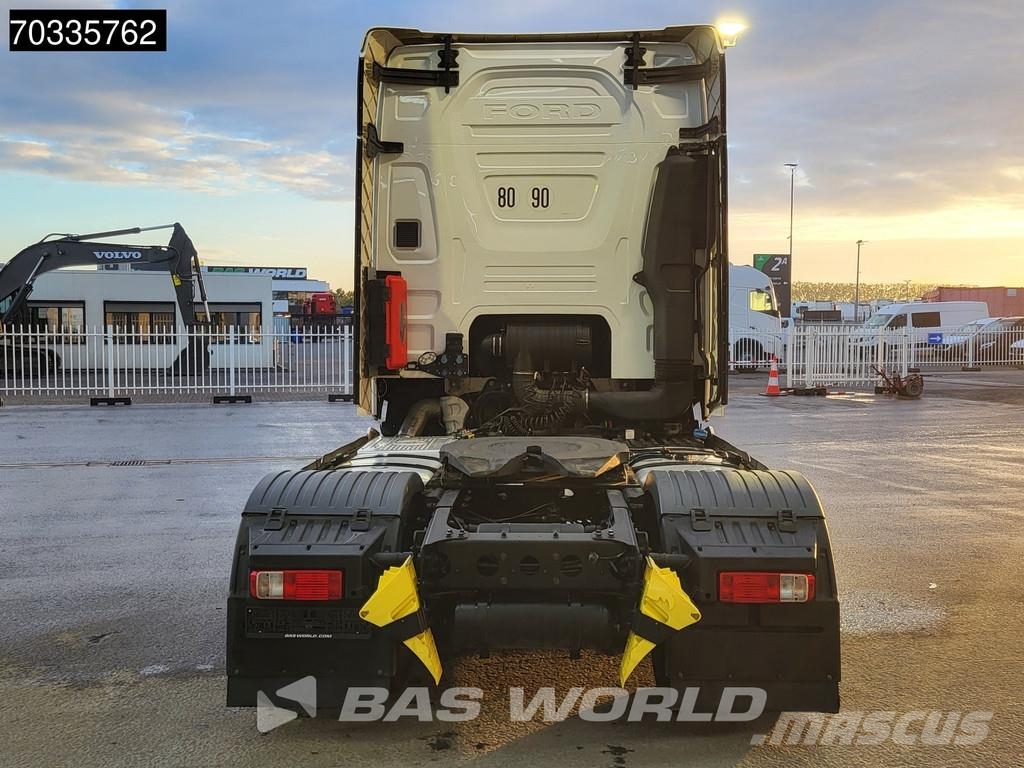 Ford F-Max 500 4X2 Retarder 2x Tanks Standklima Navi AC Traktorske jedinice