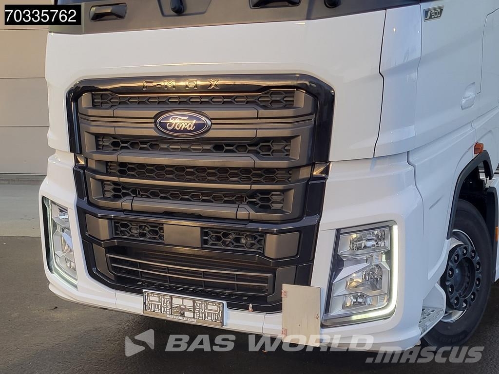 Ford F-Max 500 4X2 Retarder 2x Tanks Standklima Navi AC Tractor Units