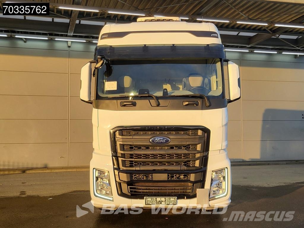 Ford F-Max 500 4X2 Retarder 2x Tanks Standklima Navi AC Traktorske jedinice