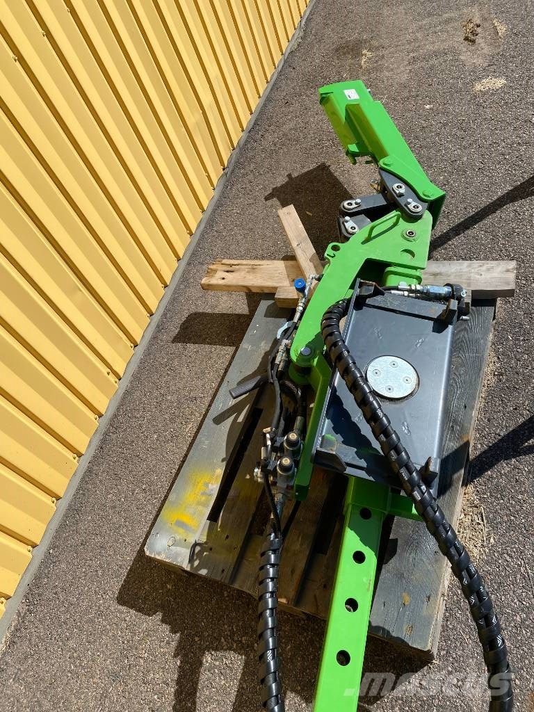 Avant Mekanisk sidoarm med adapter till S30 fäste 滑移装载机