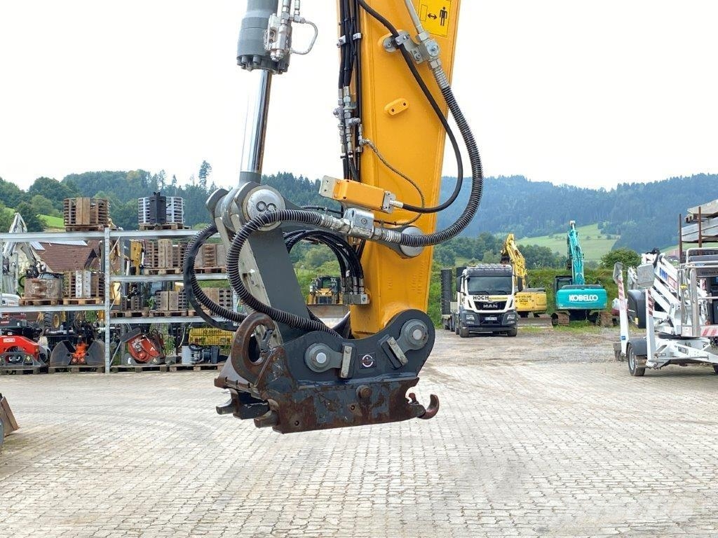 Liebherr R926 G8.0D Litronic Verstellausleger OQ70/55 TOP Bagri goseničarji