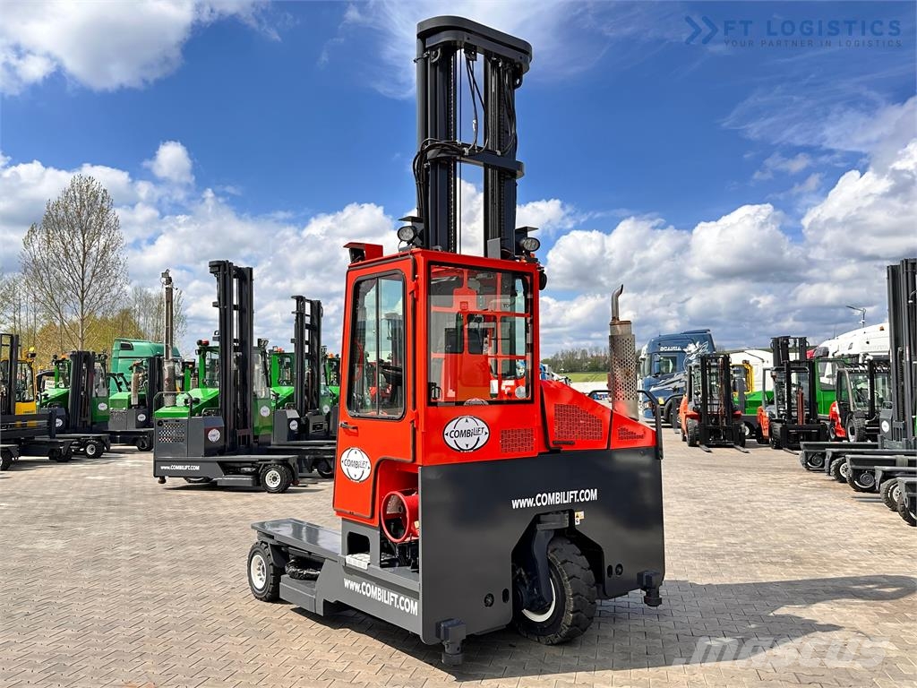 Combilift C4000 / TRIPLEX / 9300MM / FREE LIFT / FORK POSITI Nelitietrukit