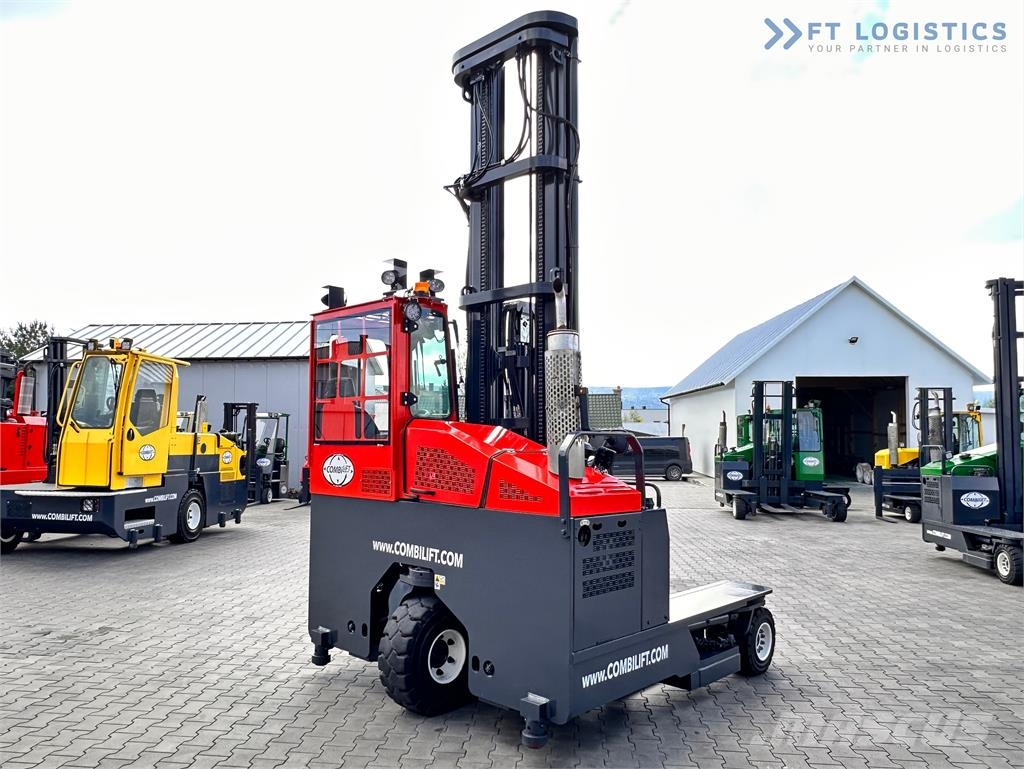 Combilift C4000 / TRIPLEX / 9300MM / FREE LIFT / FORK POSITI Nelitietrukit